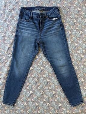 American Eagle Outfitters Women's Dark Wash Skinny Jeans